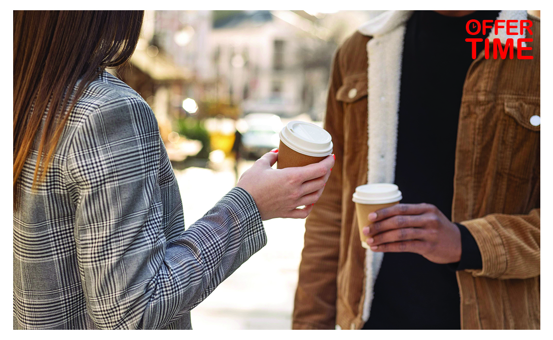 کافه بیرون بر